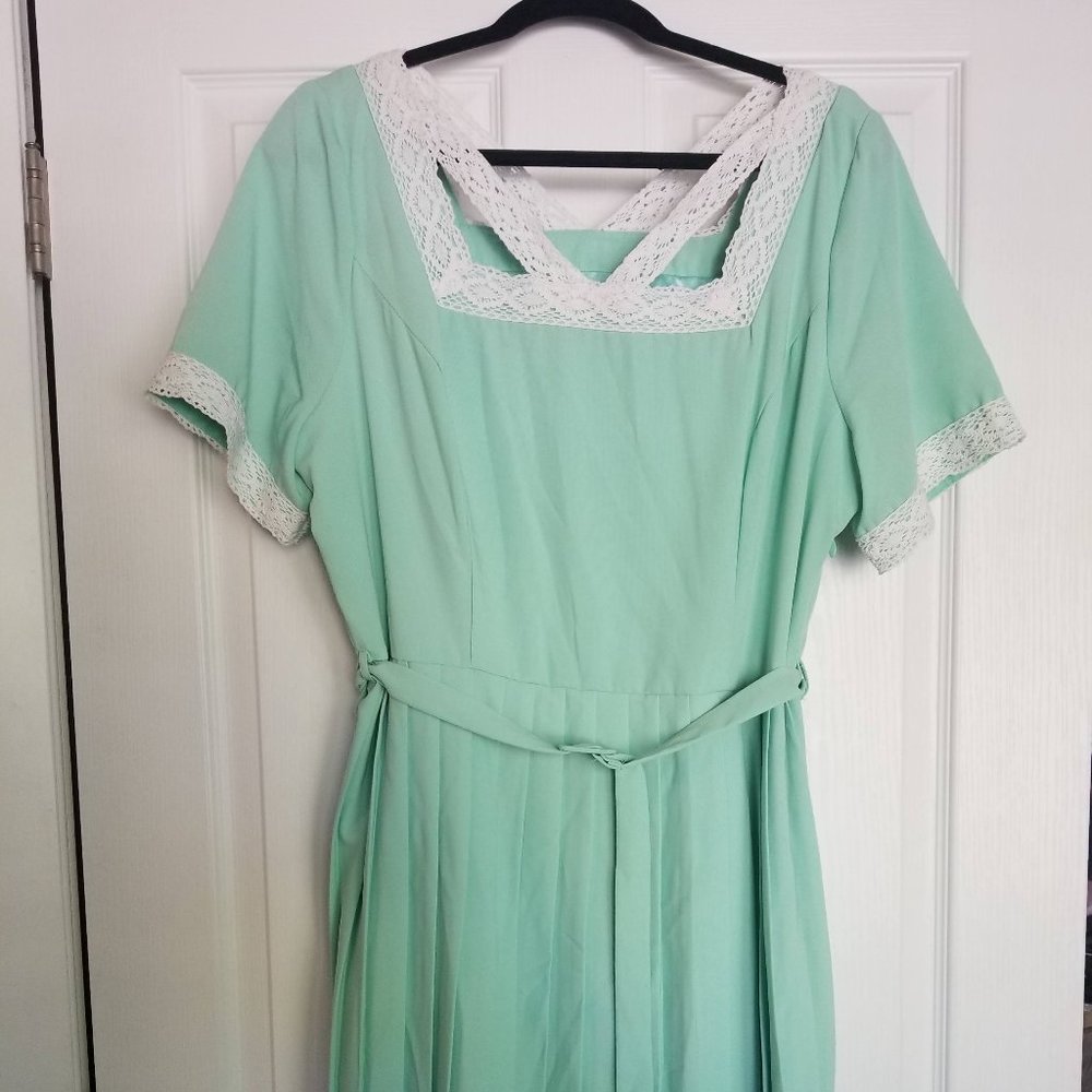 Modcloth Vintage Inspired Dress